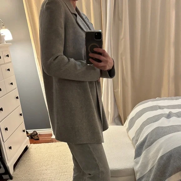 Theory Gray Open Front Wool-Blend Blazer - Picture 3 of 8